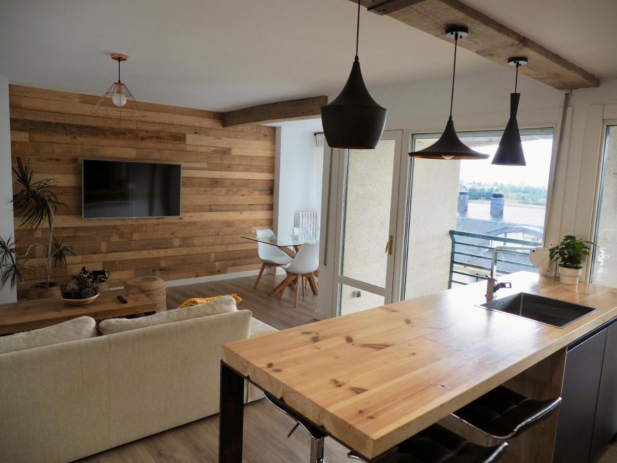 Ferienwohnung Oroel Jaca Exterior foto